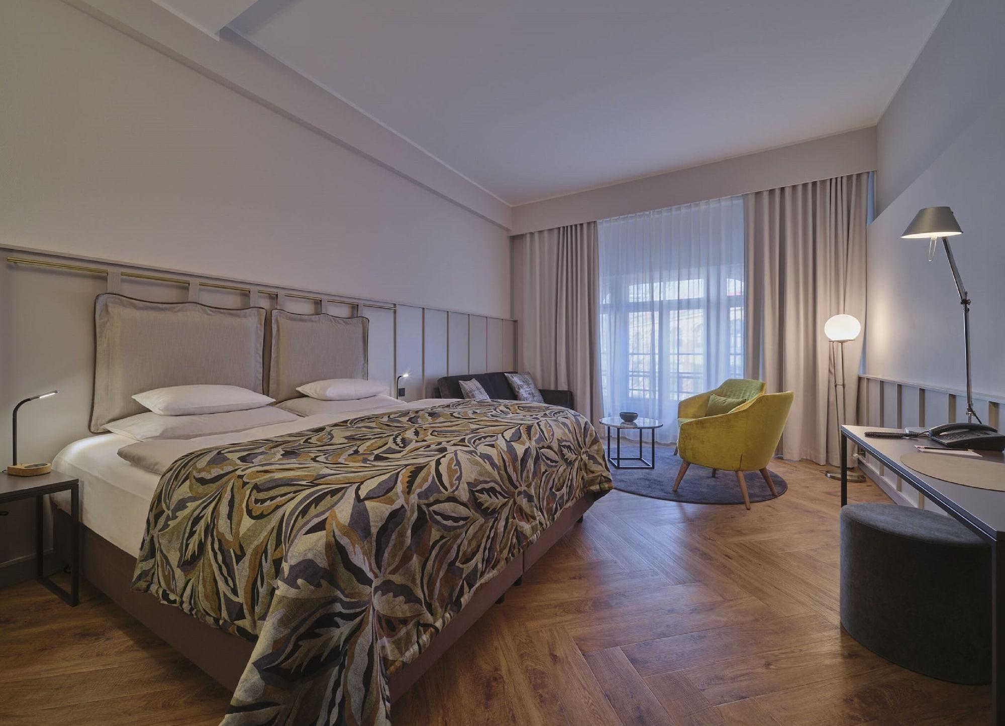 Classik Alexander Plaza 4* Berlin