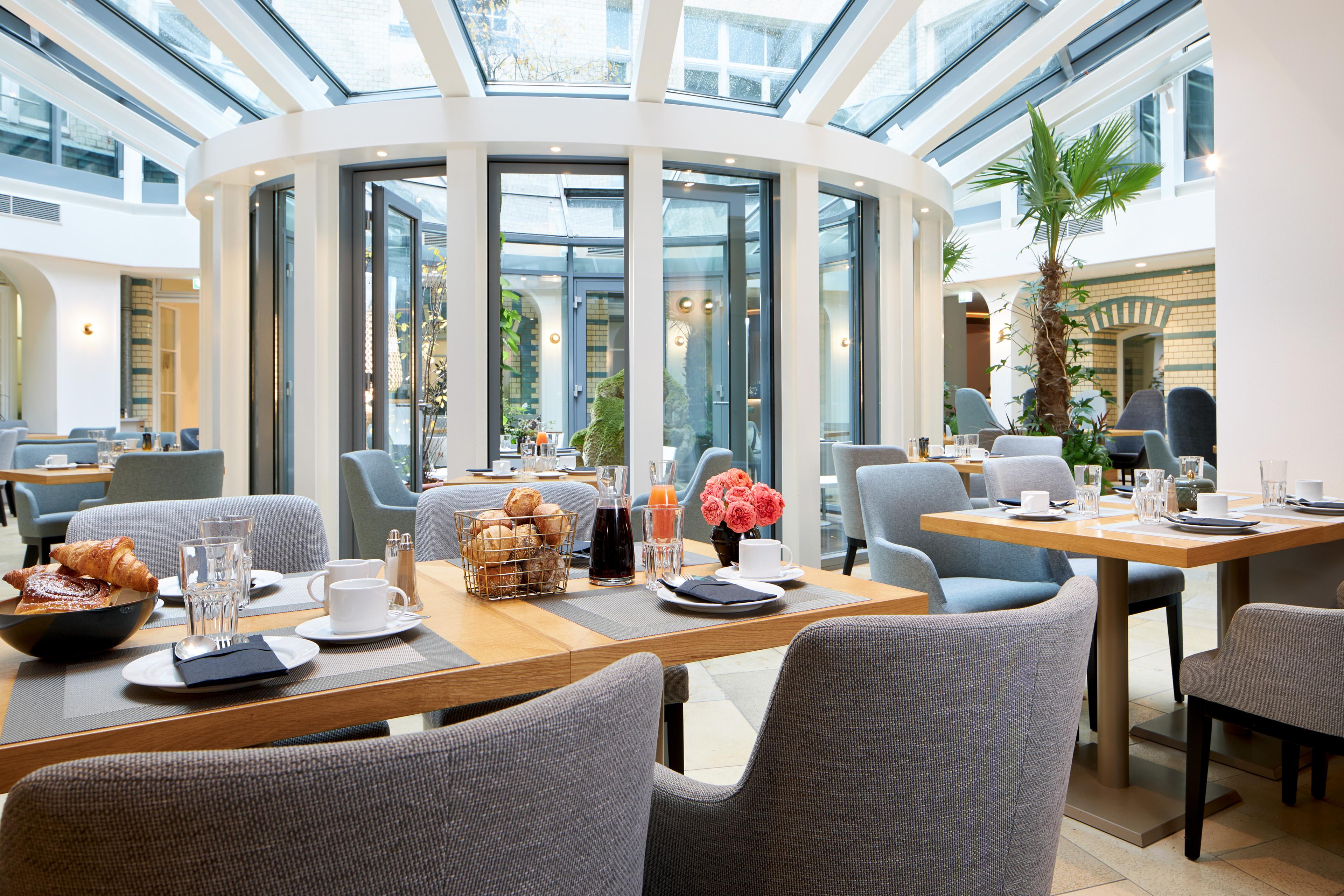 Classik Alexander Plaza Hotel 4*