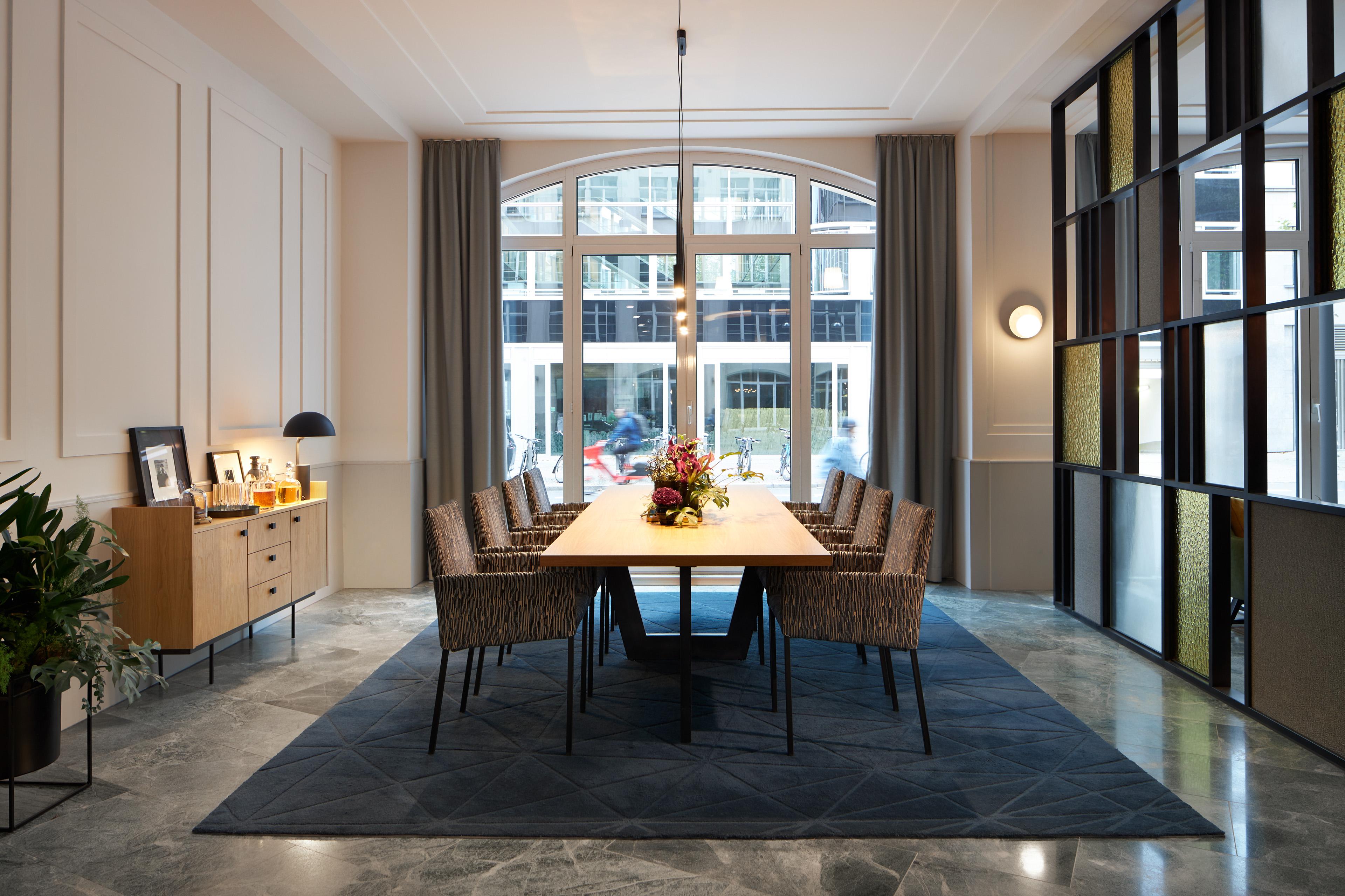 Hotel Classik Alexander Plaza 4*